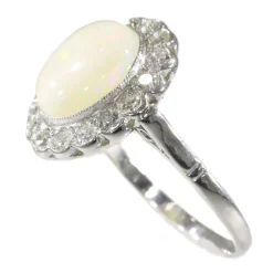 Bague diamant et opale