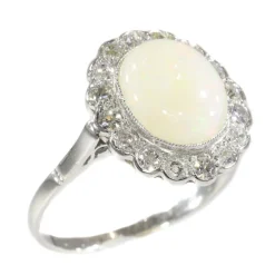 Bague diamant et opale