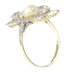 Bague diamant et perle
