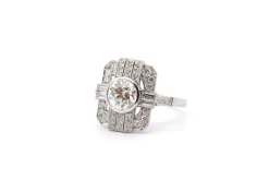 Bague diamant et platine
