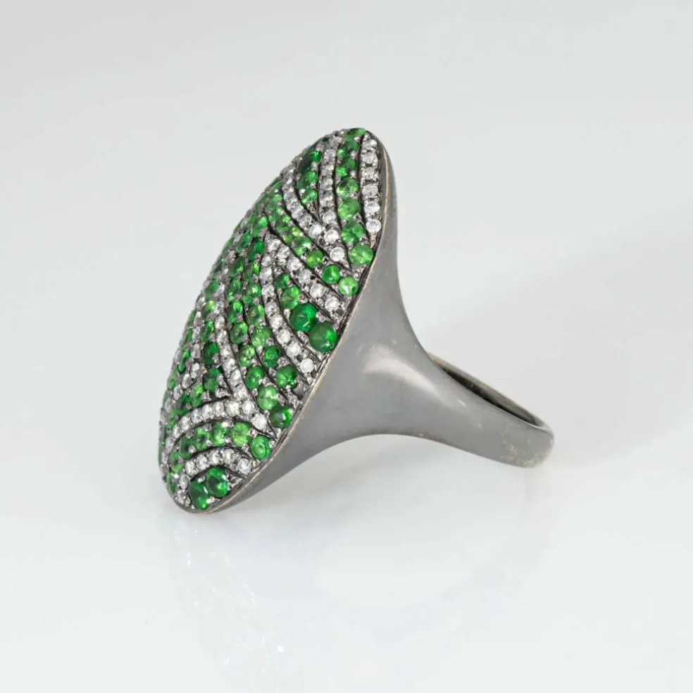 Bague diamant grenat tsavorite noircie ovale cocktail bijoux immobiliers