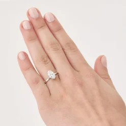 Bague diamant marquise
