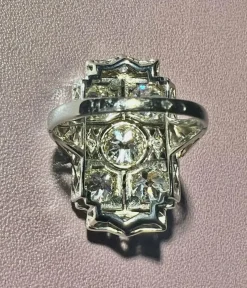 Bague diamants 5 carats en platine et or 18 carat époque Art déco