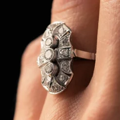 Bague diamants de style art déco