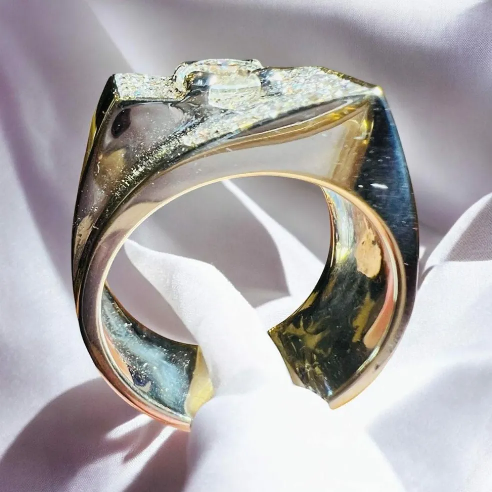 Bague Diamants, En Or 18 Blanc Carat, modèle "Tank"