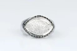 Bague diamants en or blanc