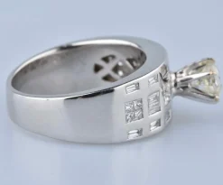 Bague diamants en or blanc