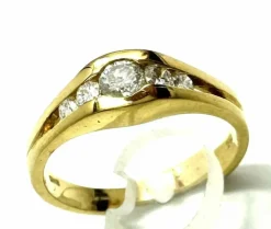 Bague diamants en or jaune