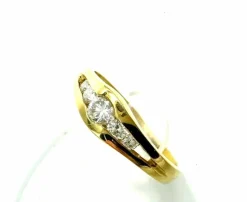Bague diamants en or jaune