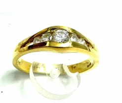 Bague diamants en or jaune