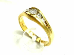 Bague diamants en or jaune