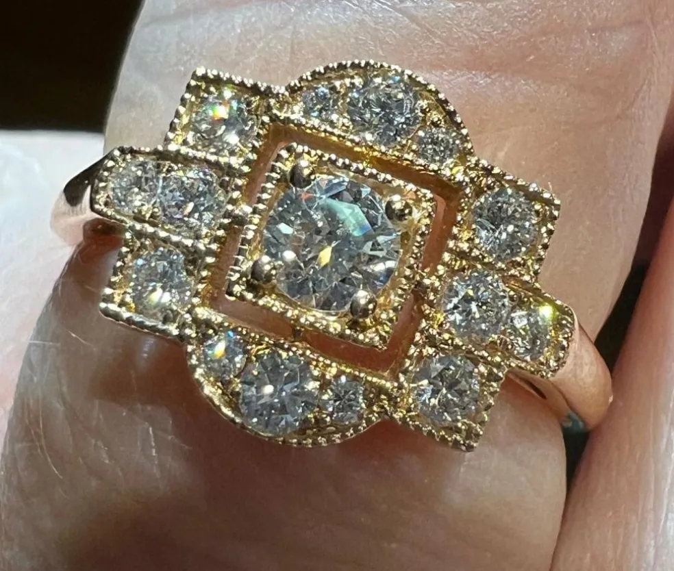 Bague diamants en pavage diamants or rose