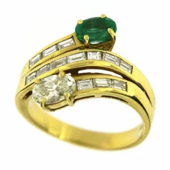 Bague diamants et émeraude