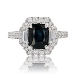 Bague diamants et saphir bleu intense