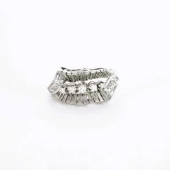 Bague diamants lignes et volutes en or blanc et platine