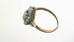 Bague diamants marquise or et platine