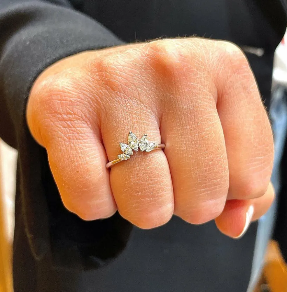 Bague diamants navettes