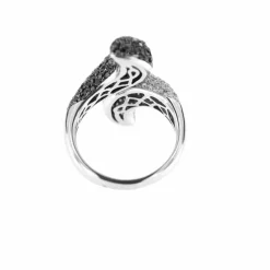 Bague diamants noirs et blancs