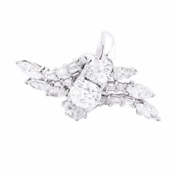 Bague diamants, platine.