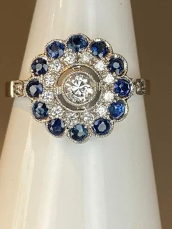 Bague diamants, saphir