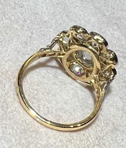Bague Diamants taille coussin taille ancienne 3,40 carats, or 18 carat , Époque XIXe siècle