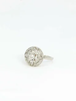 Bague dôme Belle Epoque en or et diamants