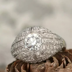 Bague dôme diamants ancienne