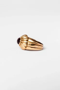 Bague Dôme en or jaune et grenat