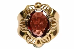 Bague Dôme Fleur Or Jaune et Grenat