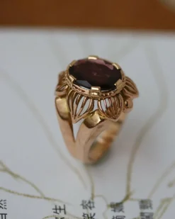 Bague Dôme Fleur Or Jaune et Grenat