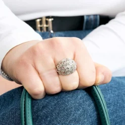 Bague dôme or blanc et diamants