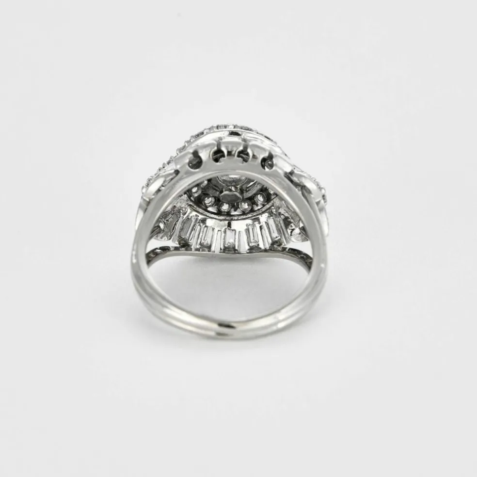 Bague dôme or blanc et diamants
