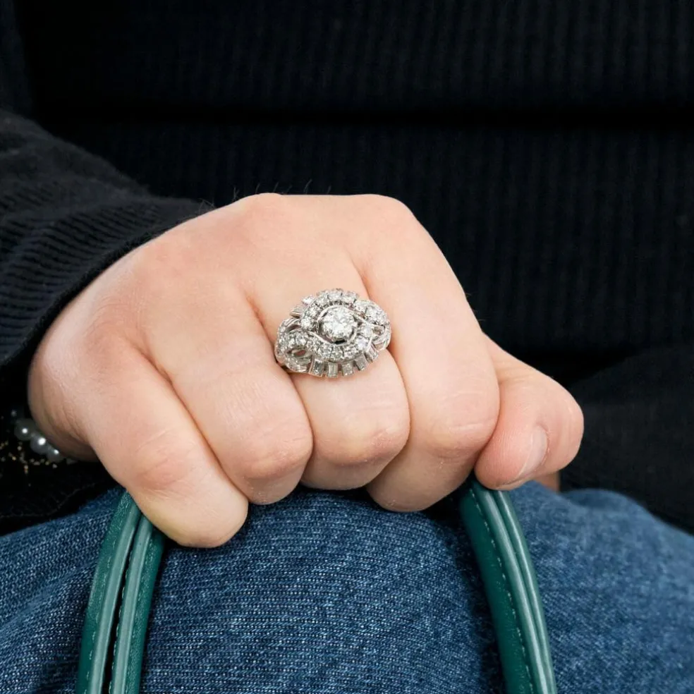 Bague dôme or blanc et diamants