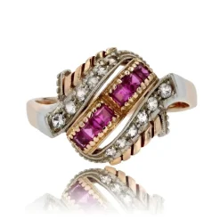 Bague dôme rétro rubis de synthèse et pierres blanches