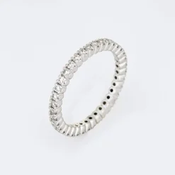 Bague d'éternité diamant platine