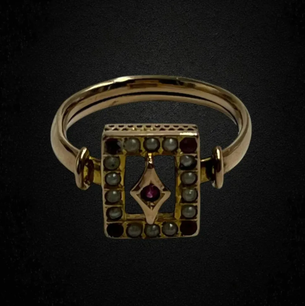 Bague du début des années 1900 avec rubellites et micro perles