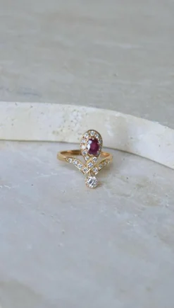 Bague Duchesse Diamants et Rubis sur Or Jaune
