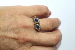 Bague Duo ancienne perles et pierres bleues