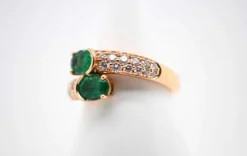 Bague Duo d'Émeraudes et de Diamants en Or Rose