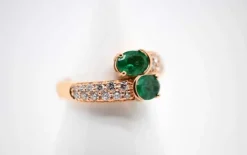 Bague Duo d'Émeraudes et de Diamants en Or Rose