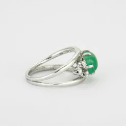 Bague Emeraude cabochon Diamants