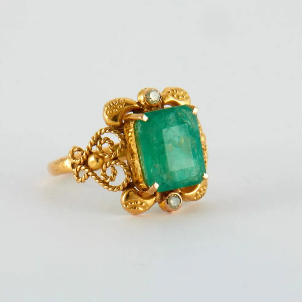 Bague Emeraude Diamants