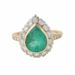 BAGUE EMERAUDE ENTOURAGE DIAMANTS OR JAUNE 18K