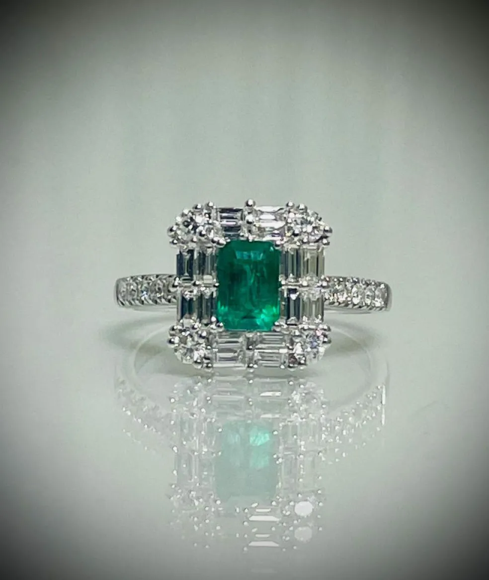 Bague Emeraude et Diamants