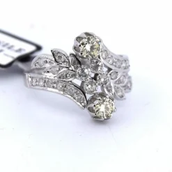 Bague en diamant Art Nouveau