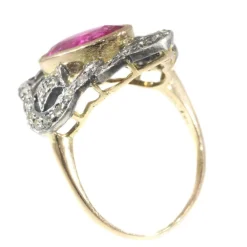 Bague en diamant avec rubelite