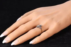Bague en diamant de style rococo du XVIIIe siècle