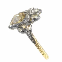 Bague en diamant de style rococo du XVIIIe siècle