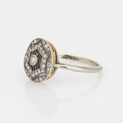 bague en diamant édouardien antique en platine
