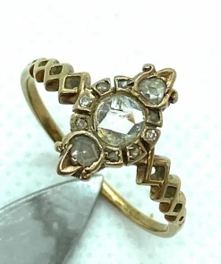 Bague en diamants anglais